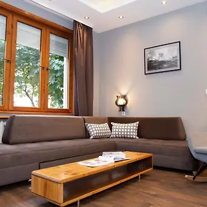  Appartamento 3-bedroom - Urban Art Gallery - Free Parking!